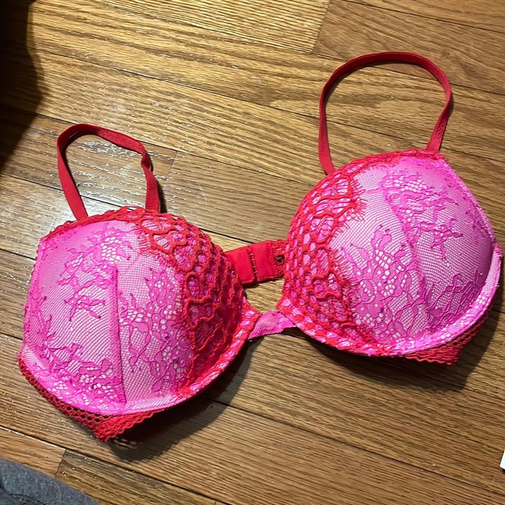 Victoria’s Secret bra